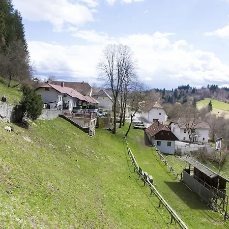 Pozar Predjama